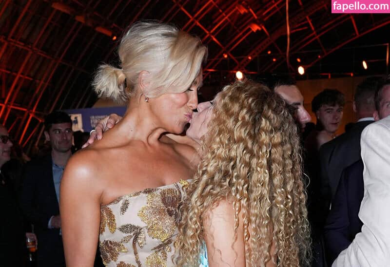 Hannah Waddingham foto 10