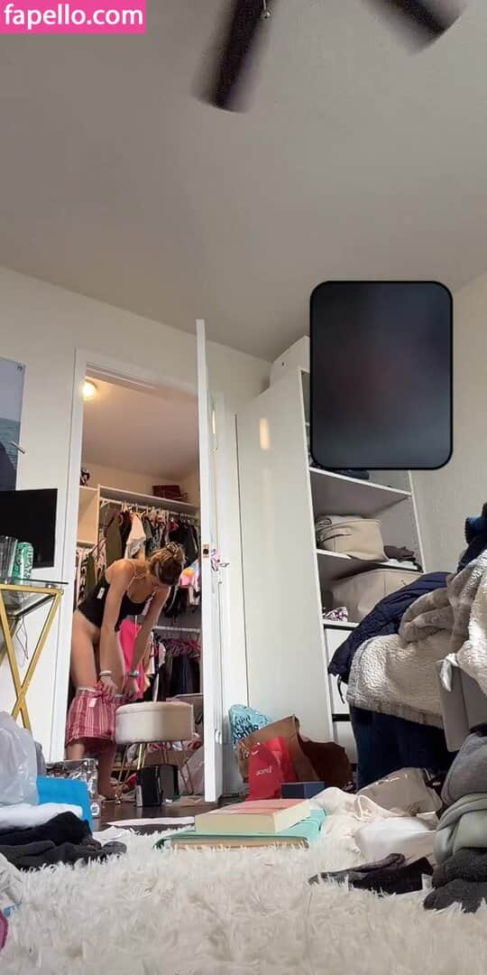 Tiktok Live Nipslips & Nudity foto 6