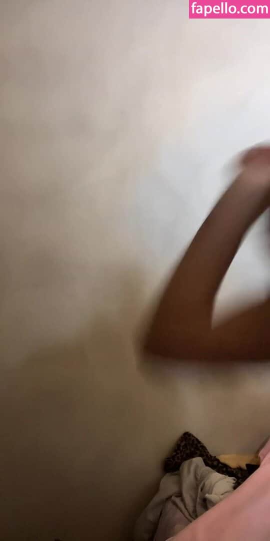 Tiktok Live Nipslips & Nudity foto 7